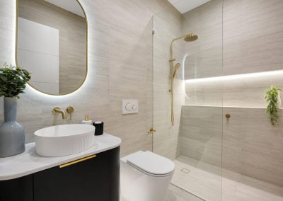 BAHTHROOM 3